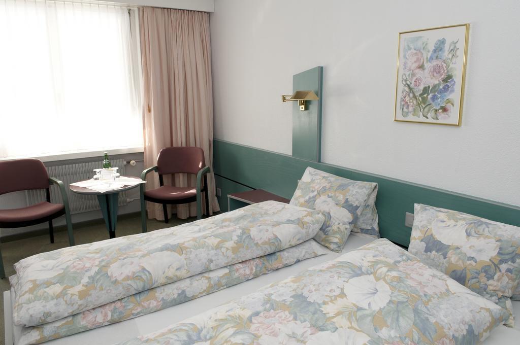 Hotel-Restaurant Sternen Nesslau Habitación foto